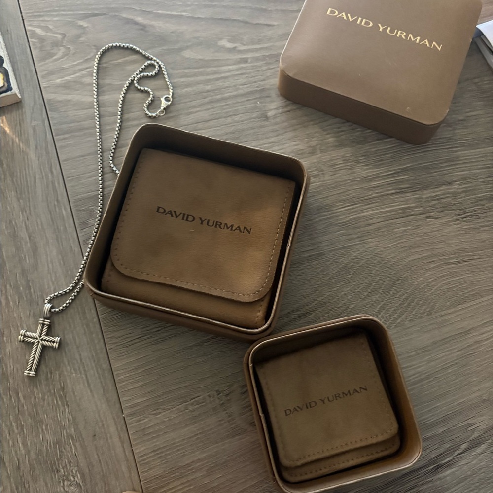 Authentic like new David Yurman staple Men’s cross and chain. Great for a gift.